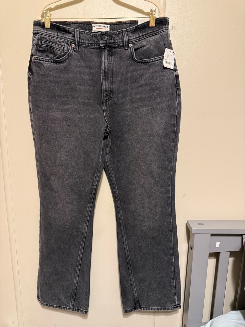 New We the Free  Xena High Rise Slim Straight 32 Dark Gray Denim Jeans Womens